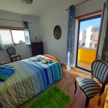 Maria Ines House 纳扎雷